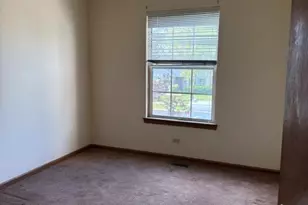 1260 Trinity Dr, Carol Stream, IL 60188 - Photo 14