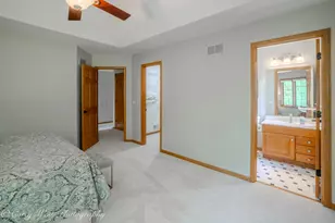 4N843 W Woods Dr, Saint Charles, IL 60175 - Photo 34