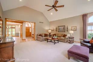 4N843 W Woods Dr, Saint Charles, IL 60175 - Photo 14