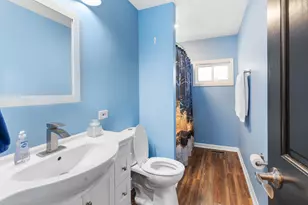 543 Ridge Cir, Streamwood, IL 60107 - Photo 10