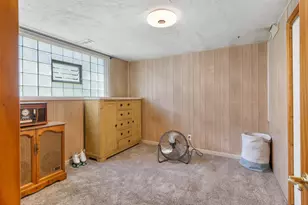 543 Ridge Cir, Streamwood, IL 60107 - Photo 14