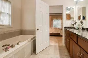 298 Quinlan Ave, Dekalb, IL 60115 - Photo 22