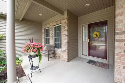298 Quinlan Avenue, Dekalb, IL 60115 - Photo 4