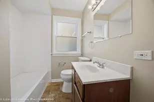4015 W 105th St, Oak Lawn, IL 60453 - Photo 12