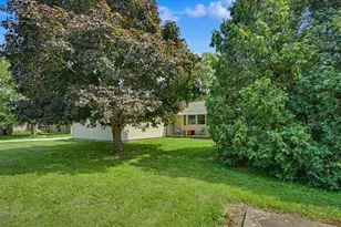 405 Washington St, Fithian, IL 61844 - Photo 6