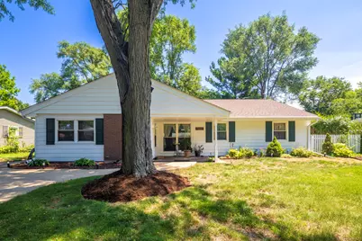 [Address not provided], Darien, IL 60561 - Photo 2