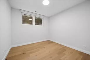 3739 N Clifton Ave, Chicago, IL 60613 - Photo 32