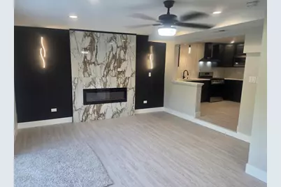 18749 Baker Avenue, Country Club Hills, IL 60478 - Photo 8