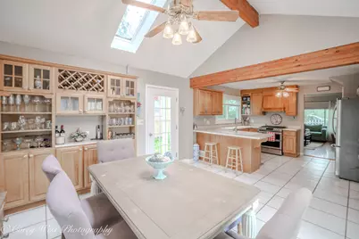 398 W Saint Charles Road, Elmhurst, IL 60126 - Photo 6
