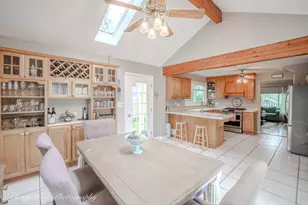 398 W St Charles Rd, Elmhurst, IL 60126 - Photo 6