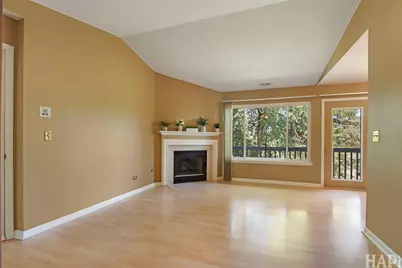 260 Crestview Drive #C, Wauconda, IL 60084 - Photo 4
