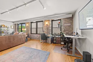 515 N Noble St, Chicago, IL 60642 - Photo 16