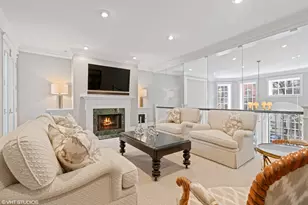 38 E Elm St, Chicago, IL 60611 - Photo 20