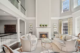 38 E Elm St, Chicago, IL 60611 - Photo 6
