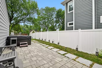 1810 N Ridge Avenue, Arlington Heights, IL 60004 - Photo 36