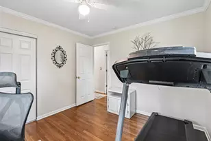 1810 N Ridge Ave, Arlington Heights, IL 60004 - Photo 26