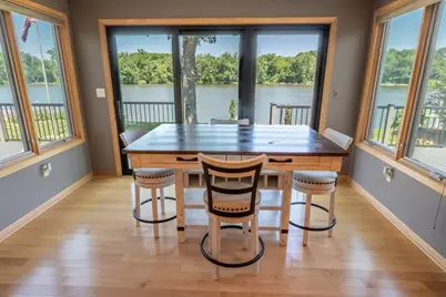 9508 Shore Drive, Machesney Park, IL 61115 - Photo 10