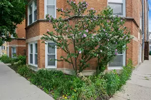 2917 W Leland Ave, Chicago, IL 60625 - Photo 14