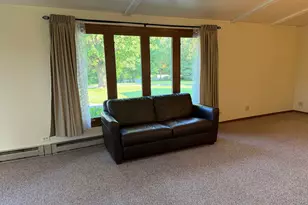 S519 Skyline Dr, Batavia, IL 60510 - Photo 6