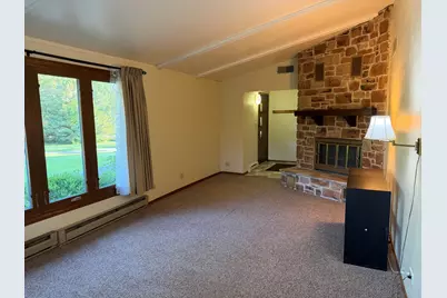 0S519 Skyline Drive, Batavia, IL 60510 - Photo 2
