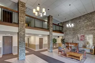 1460 Fairlane Dr, Schaumburg, IL 60193 - Photo 2