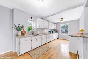 126 W 3rd Ave, New Lenox, IL 60451 - Photo 6