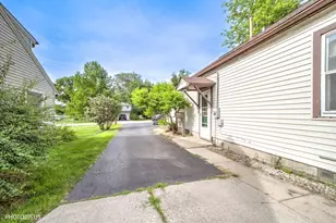 126 W 3rd Ave, New Lenox, IL 60451 - Photo 28