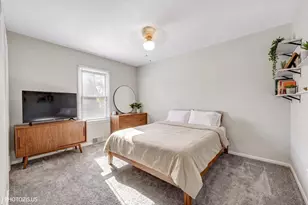 126 W 3rd Ave, New Lenox, IL 60451 - Photo 8
