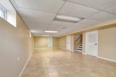 [Address not provided], Worth, IL 60482 - Photo 10