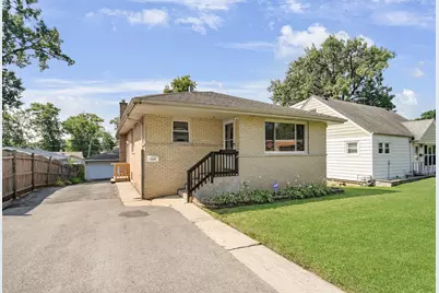 [Address not provided], Worth, IL 60482 - Photo 1