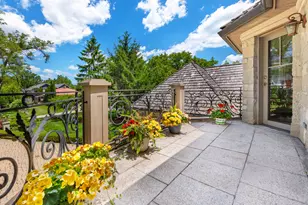1009 Kings Ln, Glenview, IL 60025 - Photo 26