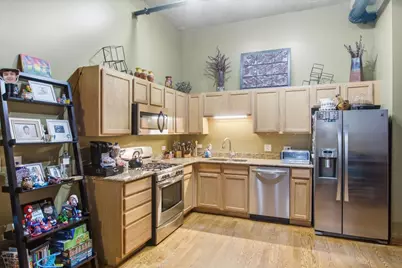 3963 W Belmont Avenue #211, Chicago, IL 60618 - Photo 10