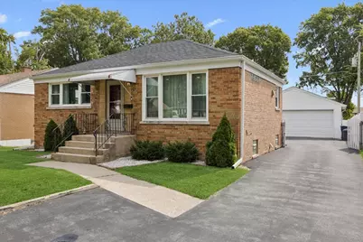 1527 N Wolf Road, Berkeley, IL 60163 - Photo 1