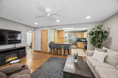 1527 N Wolf Road, Berkeley, IL 60163 - Photo 6