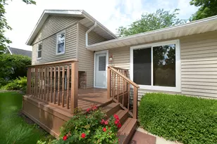 1405 Dakota Dr, Ottawa, IL 61350 - Photo 2
