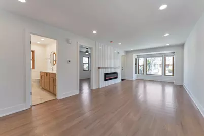 2825 W 84th Place, Chicago, IL 60652 - Photo 2