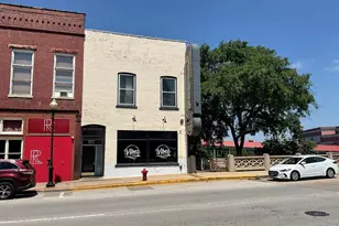 29 W New York St, Aurora, IL 60506 - Photo 1