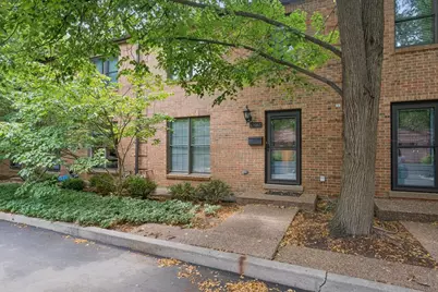1906 Lincoln Street #C, Evanston, IL 60201 - Photo 2
