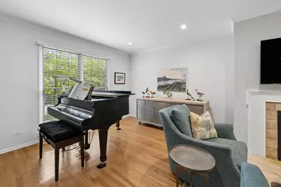 1906 Lincoln Street #C, Evanston, IL 60201 - Photo 4