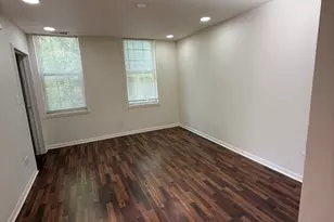 1617 W 38th Pl, Chicago, IL 60609 - Photo 2