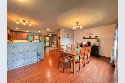 134 Fieldstone Lane, Dixon, IL 61021 - Photo 8