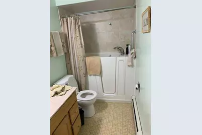 8015 W O'Connor Drive #5E, River Grove, IL 60171 - Photo 6