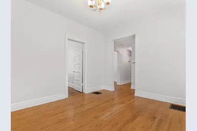 4749 N Long Avenue #1, Chicago, IL 60630 - Photo 8