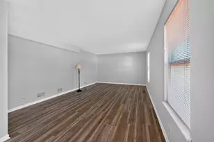 2640 Sycamore Dr, Waukegan, IL 60085 - Photo 14
