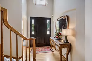 376 Amy Ct, Glen Ellyn, IL 60137 - Photo 4