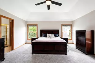 376 Amy Ct, Glen Ellyn, IL 60137 - Photo 20