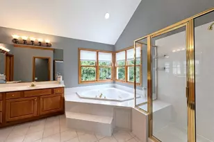 376 Amy Ct, Glen Ellyn, IL 60137 - Photo 24