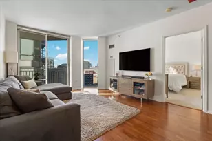 645 N Kingsbury St, Chicago, IL 60654 - Photo 6