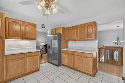 1814 W Catalpa Lane, Mount Prospect, IL 60056 - Photo 8