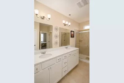 2371 Cannon Drive, Pingree Grove, IL 60140 - Photo 18